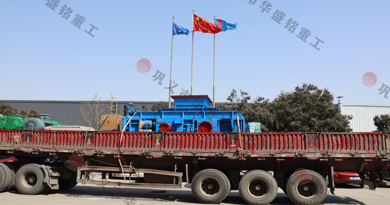 砂石料(liao)廠(chang)使用的破碎機有哪些？對(dui)輥(gun)破如何(he)選(xuan)型？