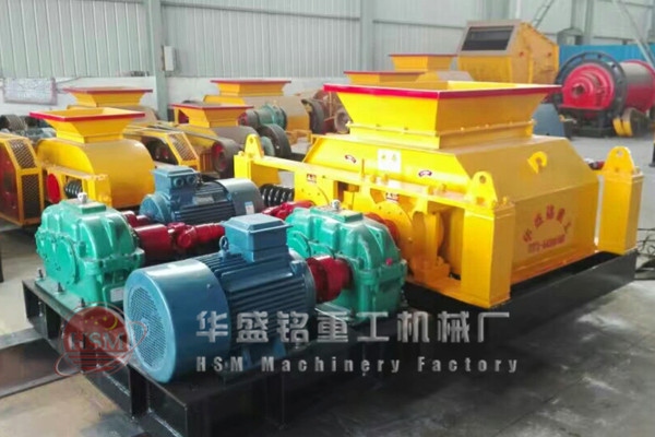 對(dui)輥破(po)碎機