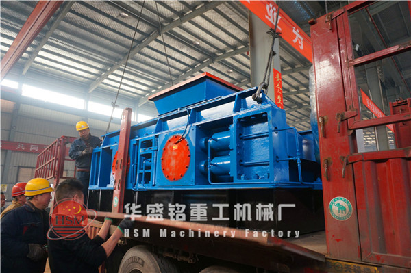 對(dui)輥(gun)式(shi)破(po)碎機案例